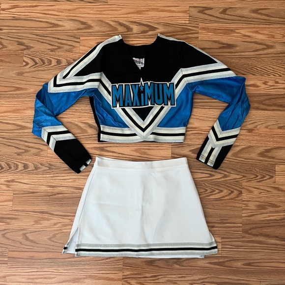 Authentic Maximum All-Star Cheer Uniform - Vintage - Picture 1 of 9